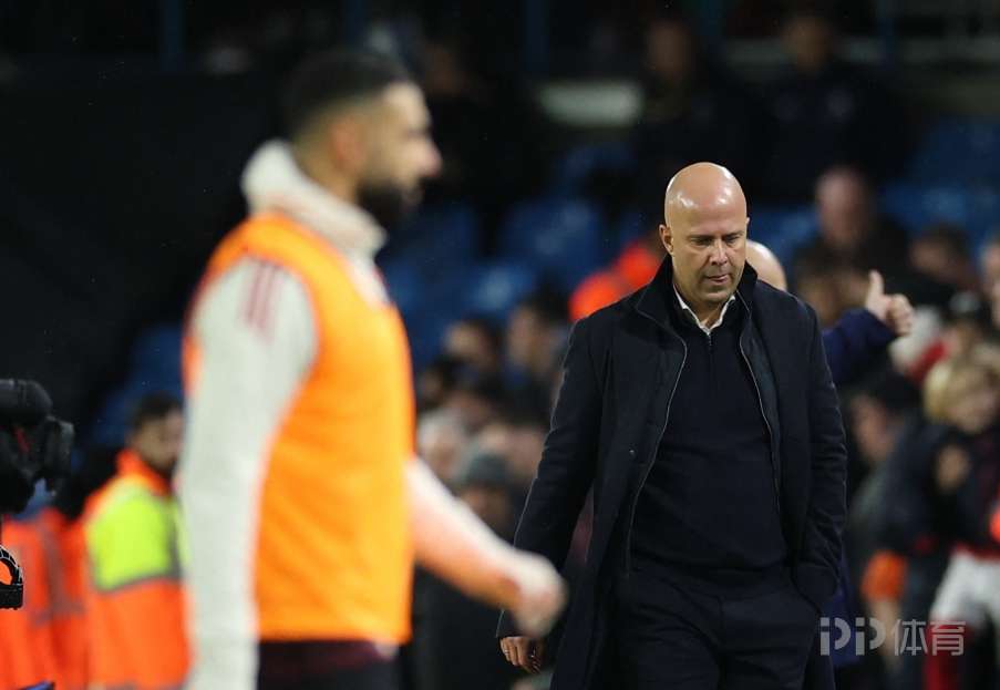 跟队记者:萨拉赫赛后发言明着逼宫利物浦 要球队解雇斯洛特