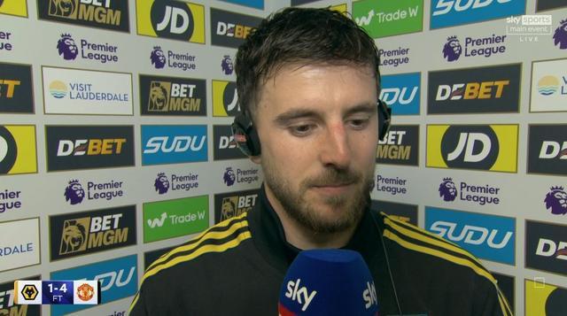 芒特：我们对下半场表现感到满意；和B费一起踢球是一种享受