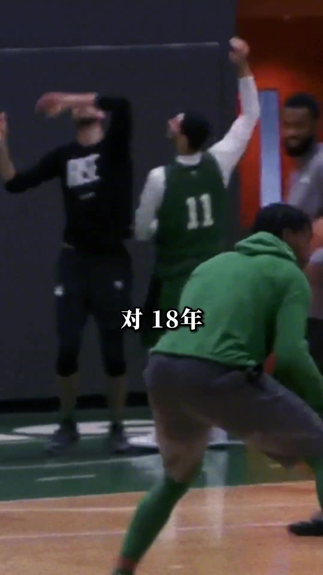 如今和老詹联手了斯玛特此前18年若击败老詹 总决赛会击败勇士夺冠