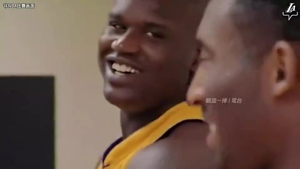 杨毅三连冠时的科比不仅是湖人2号球员也是联盟的2号球员
