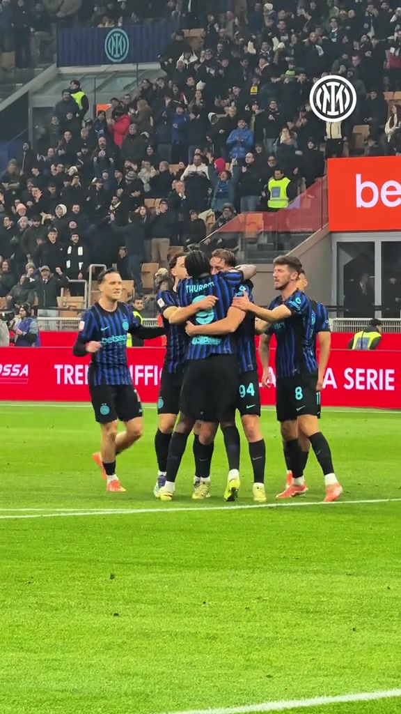 前途无量实拍皮奥惊天世界波后大秀二头肌庆祝