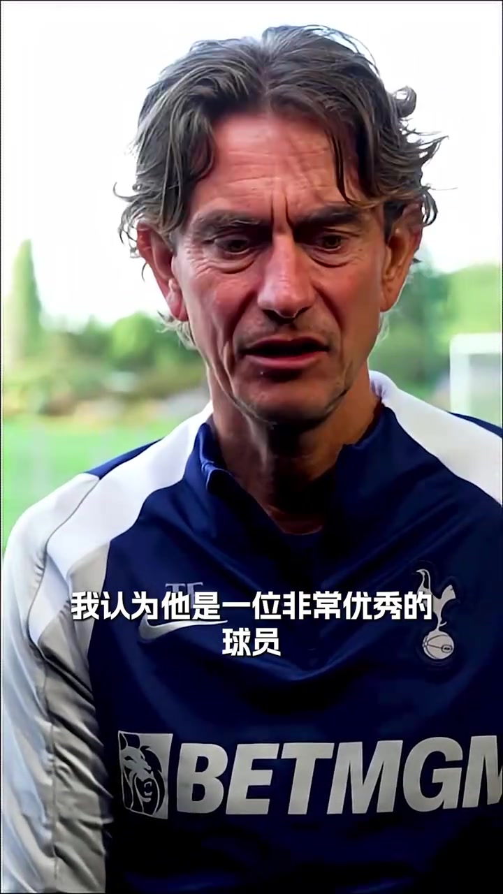 弗兰克谈西蒙斯加盟他是一位不折不扣的天才