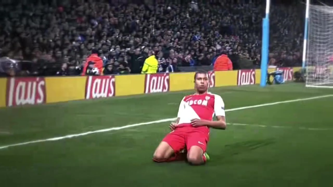 姆巴佩谁的17岁还不是横空出世啊